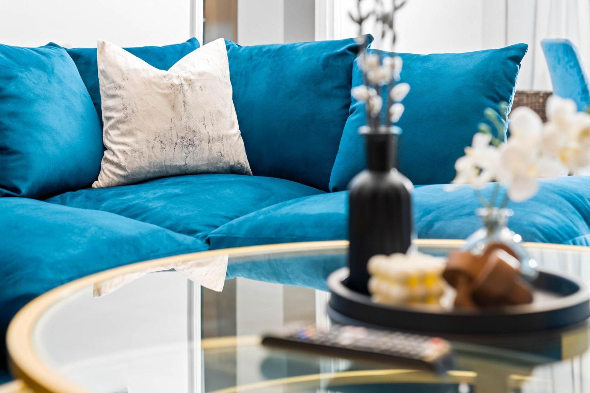 Luxury Two Bedroom Apartment - City Ceentre - Balcony - Jq - Netflix & Wifi - 11B Бирмингам Екстериор снимка